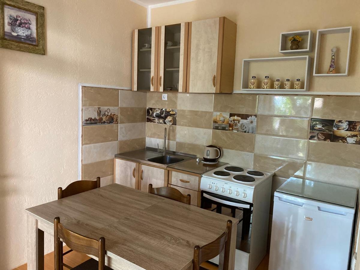 Luka Apartment Ulcinj Exterior photo