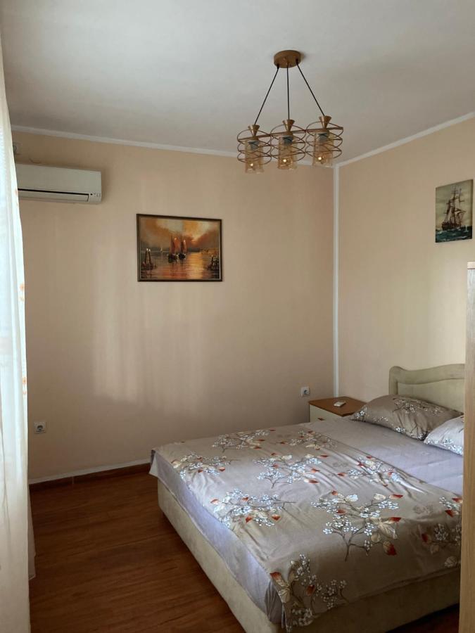 Luka Apartment Ulcinj Exterior photo